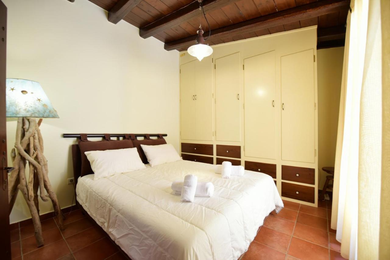 Вилла Kamini'S Tranquility Retreat Идра Экстерьер фото