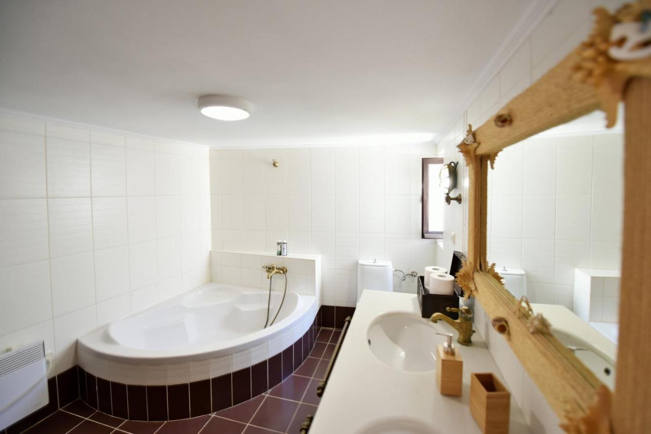 Вилла Kamini'S Tranquility Retreat Идра Экстерьер фото